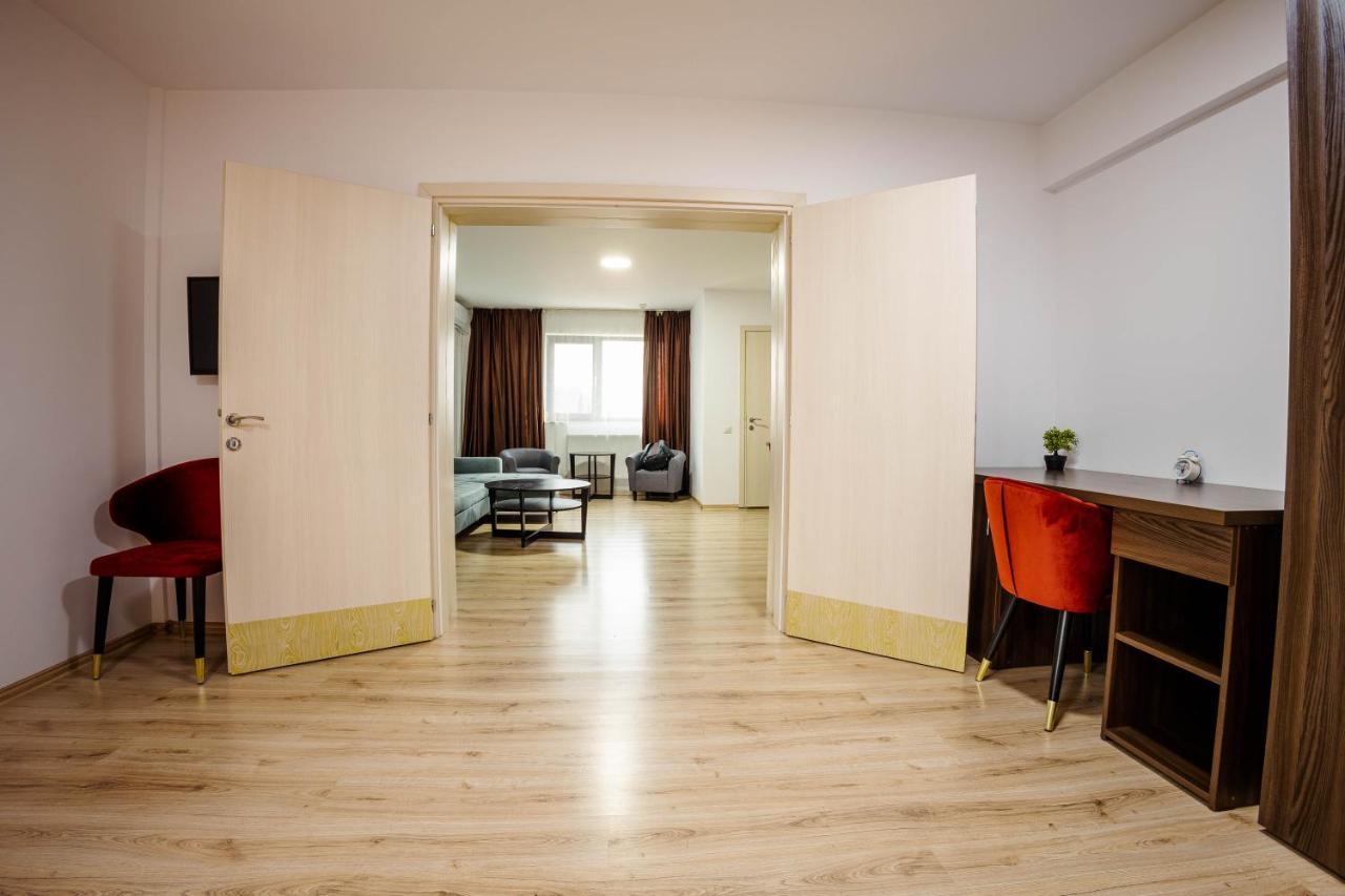 Bliss Inn Tunari Voluntari Bagian luar foto