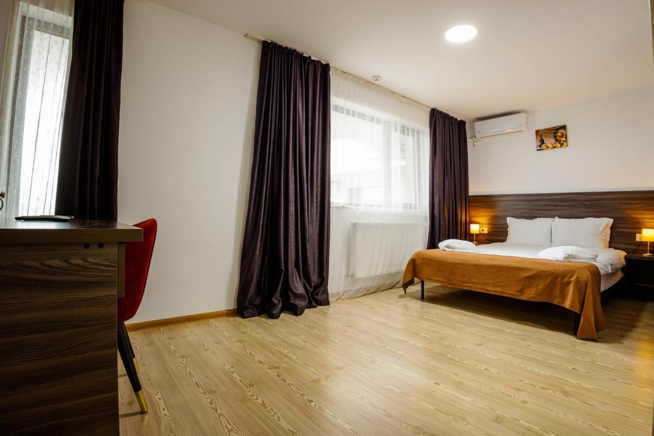 Bliss Inn Tunari Voluntari Bagian luar foto