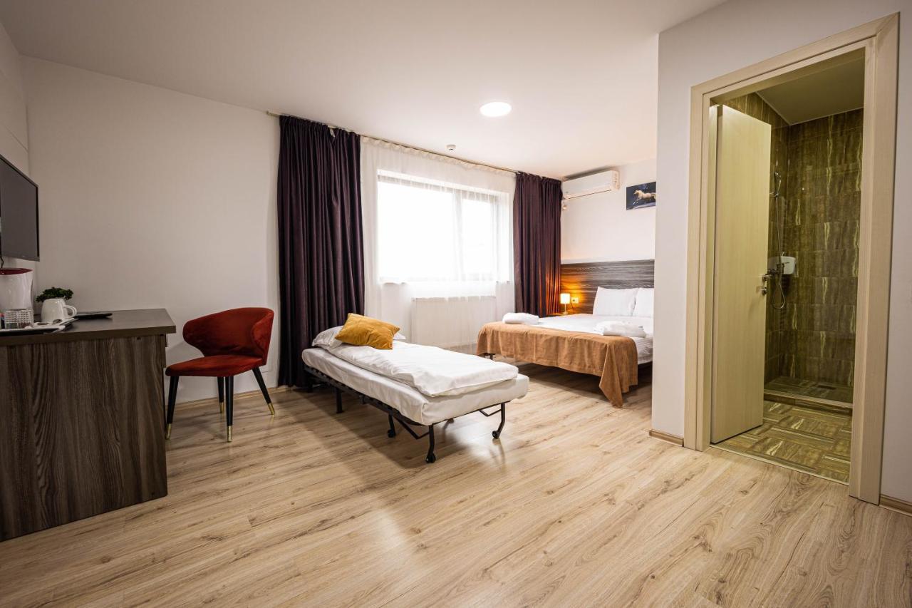 Bliss Inn Tunari Voluntari Bagian luar foto